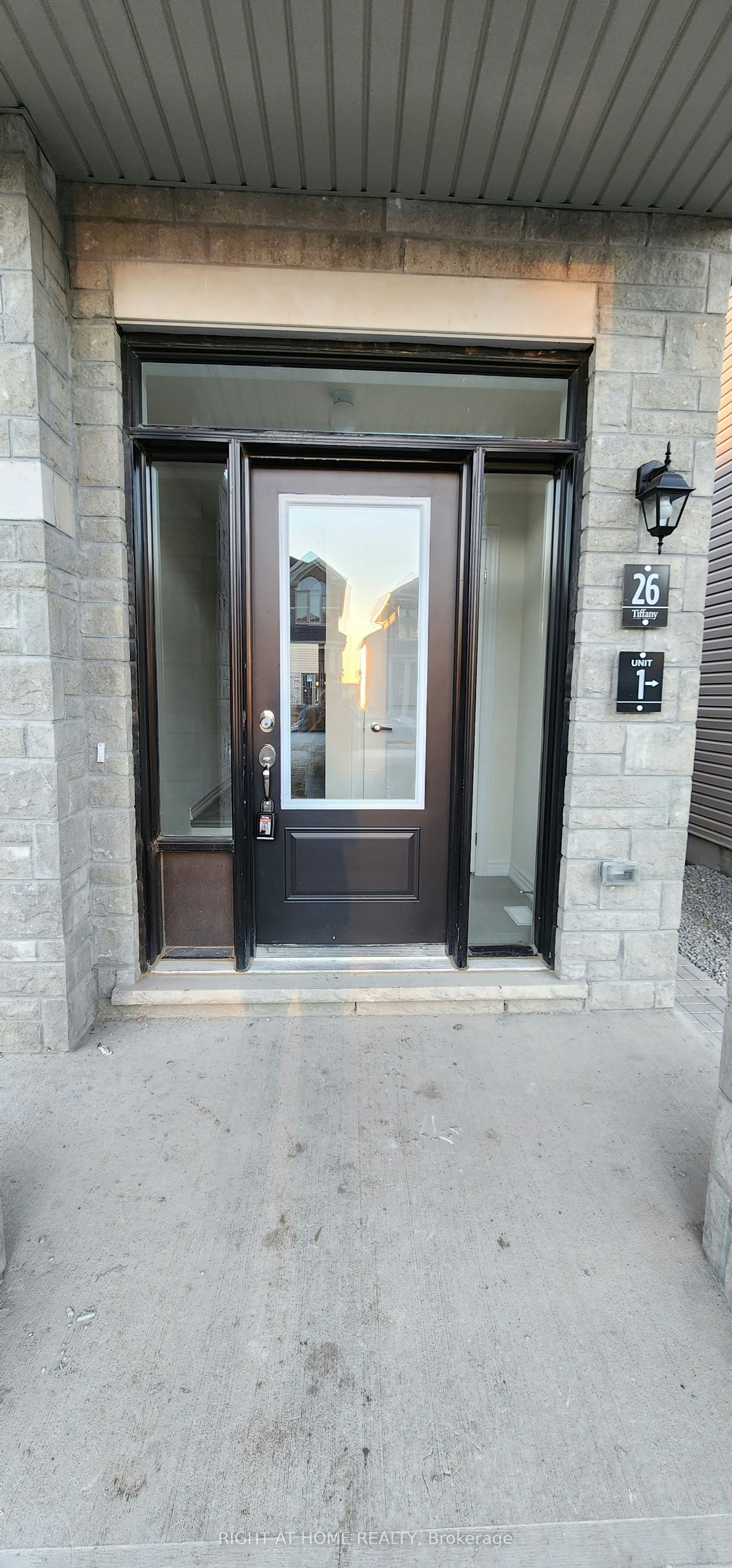 26 Prudhoe Terrace, Barrie, ON, L9J 0W2 - 2