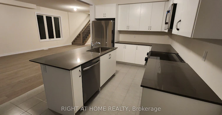 26 Prudhoe Terrace, Barrie, ON, L9J 0W2 - 9
