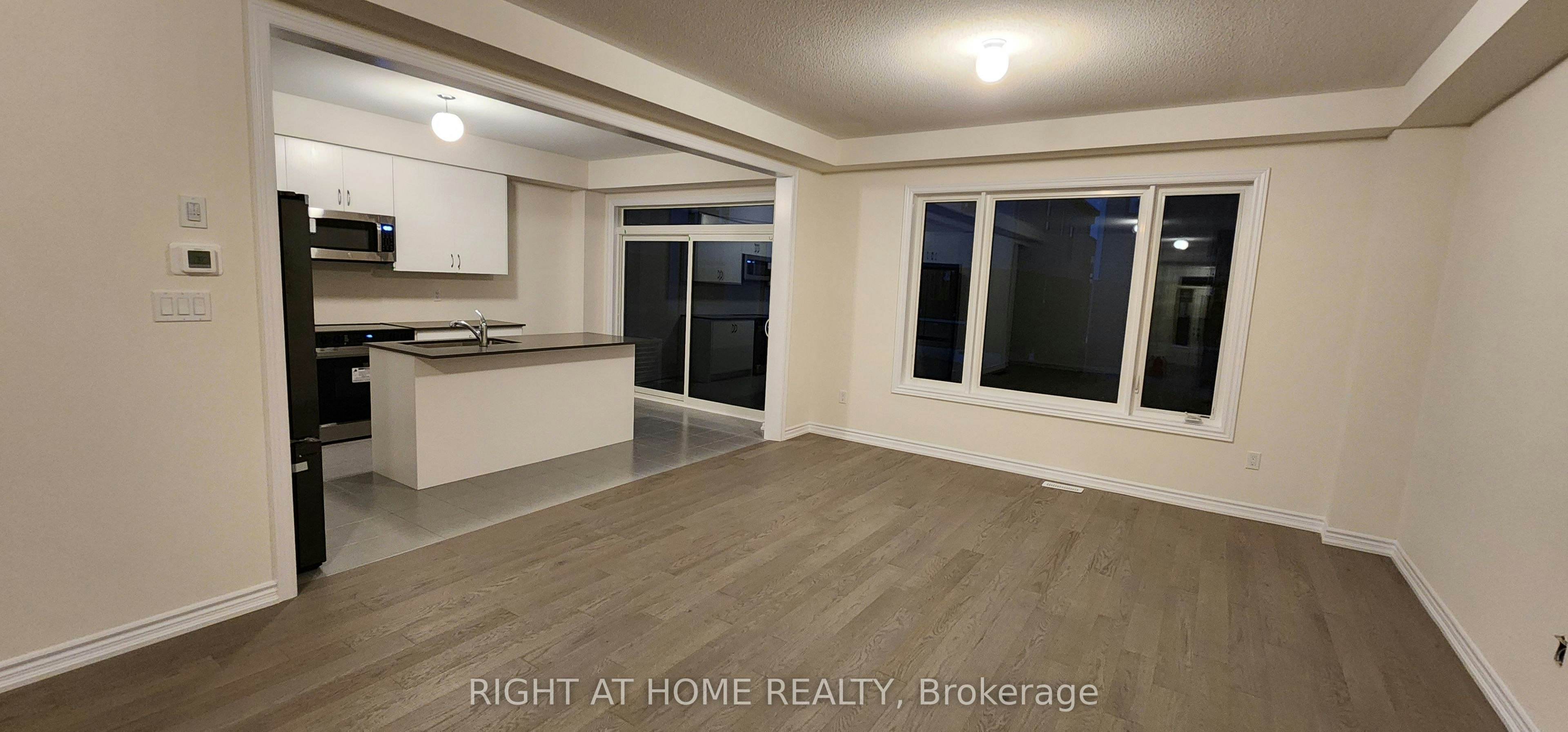 26 Prudhoe Terrace, Barrie, ON, L9J 0W2 - 8
