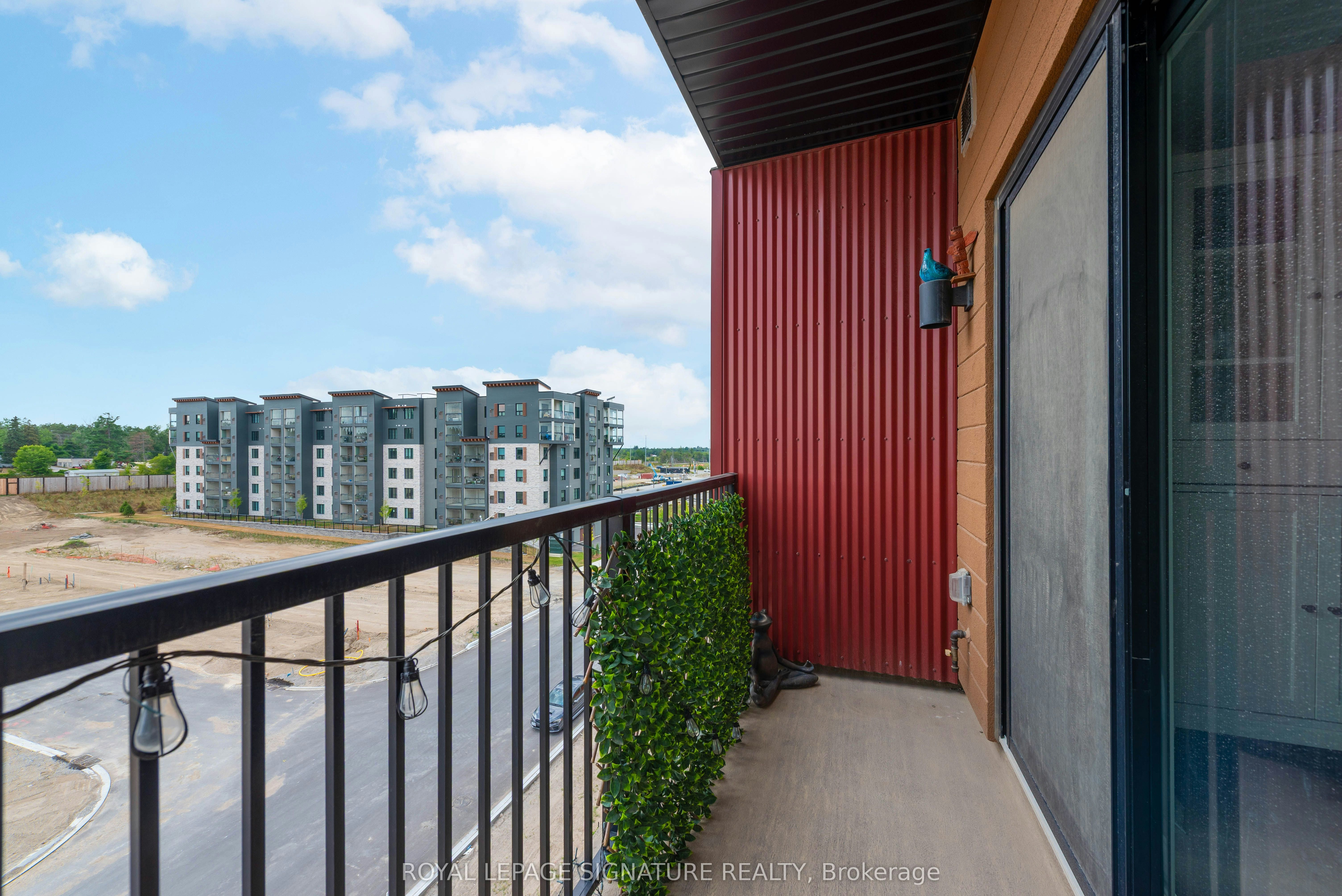 508-10 Culinary Lane, Barrie, ON, L9J 0K2 - 17