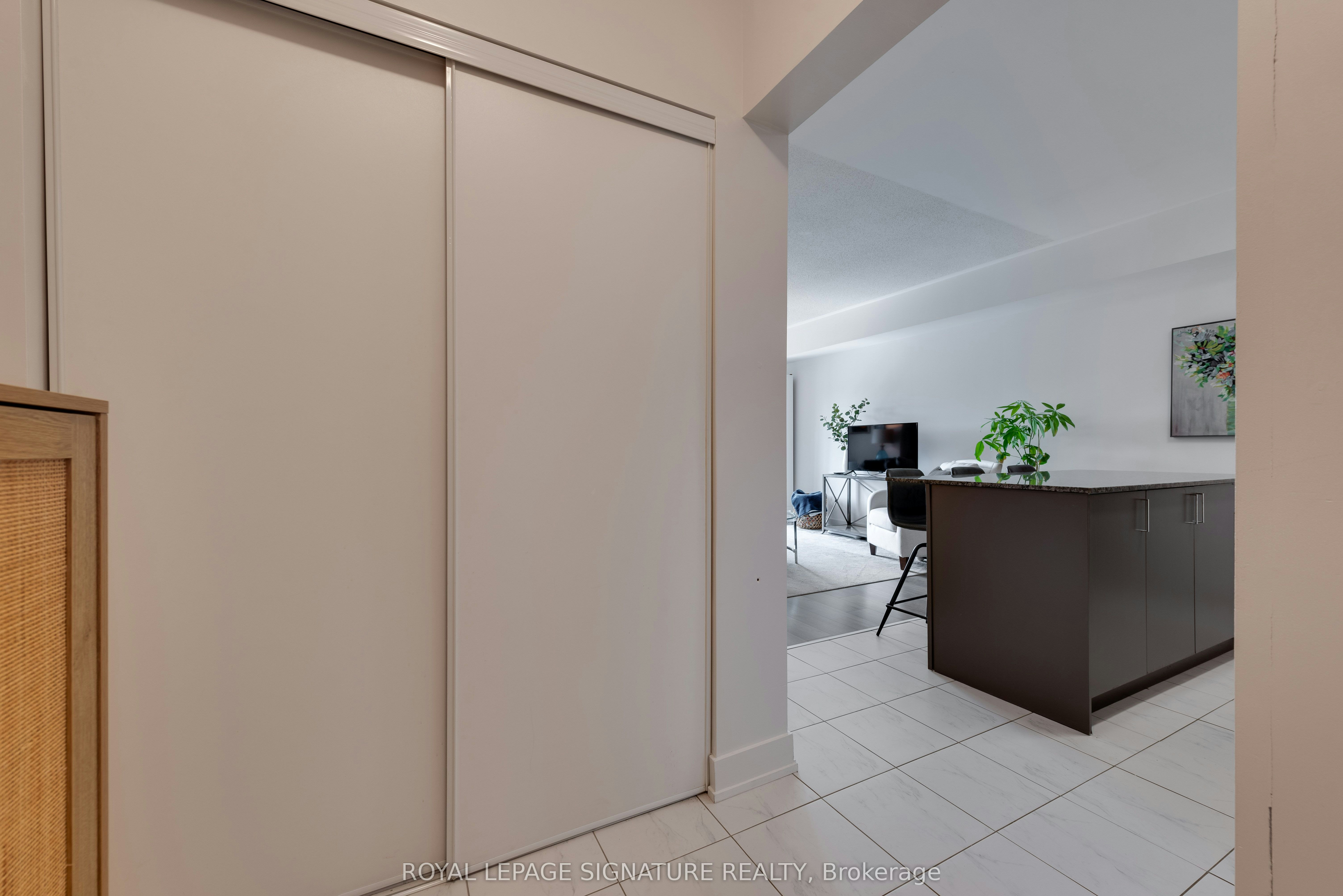 508-10 Culinary Lane, Barrie, ON, L9J 0K2 - 6