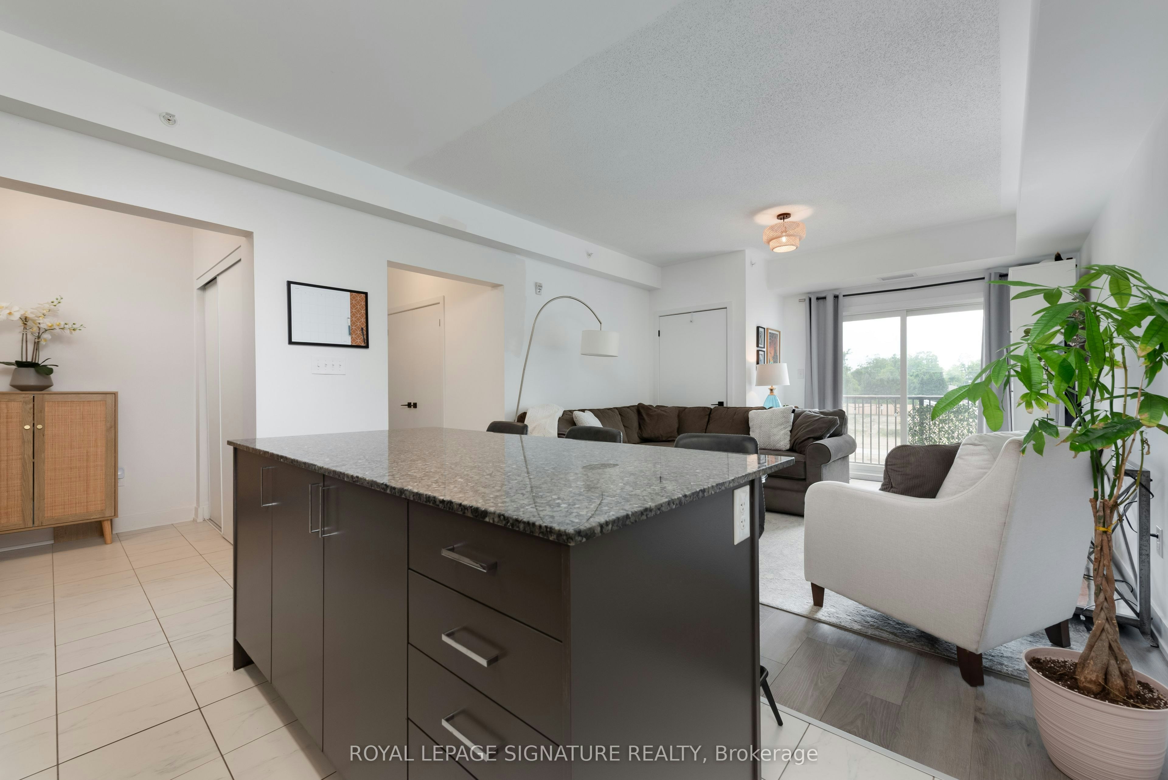 508-10 Culinary Lane, Barrie, ON, L9J 0K2 - 12