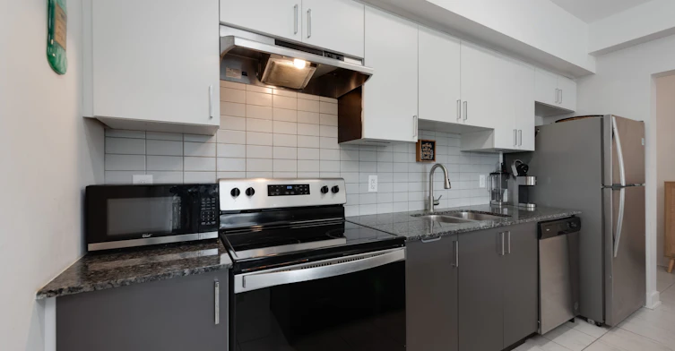 508-10 Culinary Lane, Barrie, ON, L9J 0K2 - 13