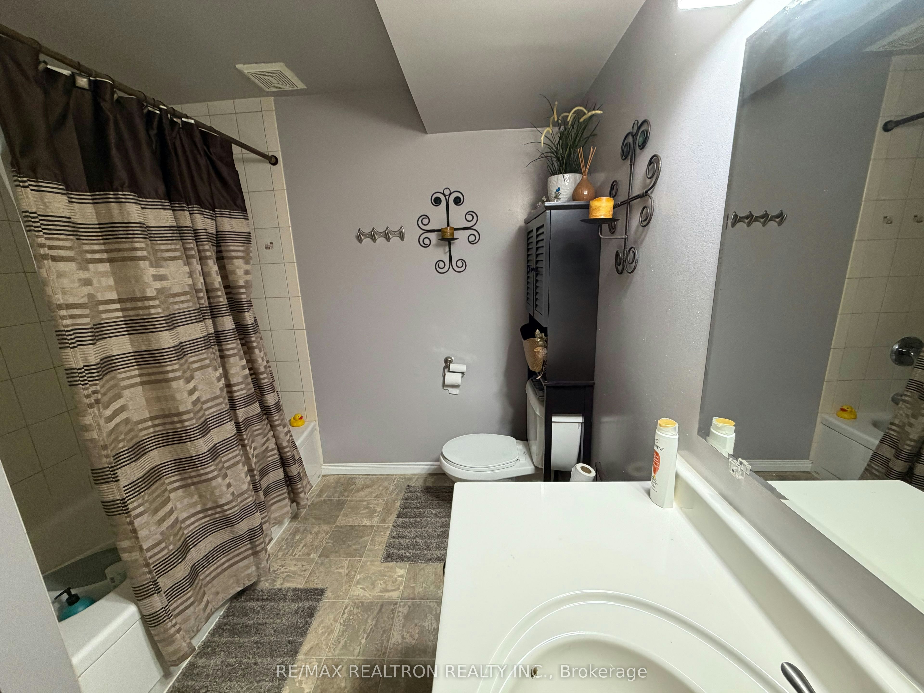 46 Cloughley Drive, Barrie, ON, L4N 9T3 - 22