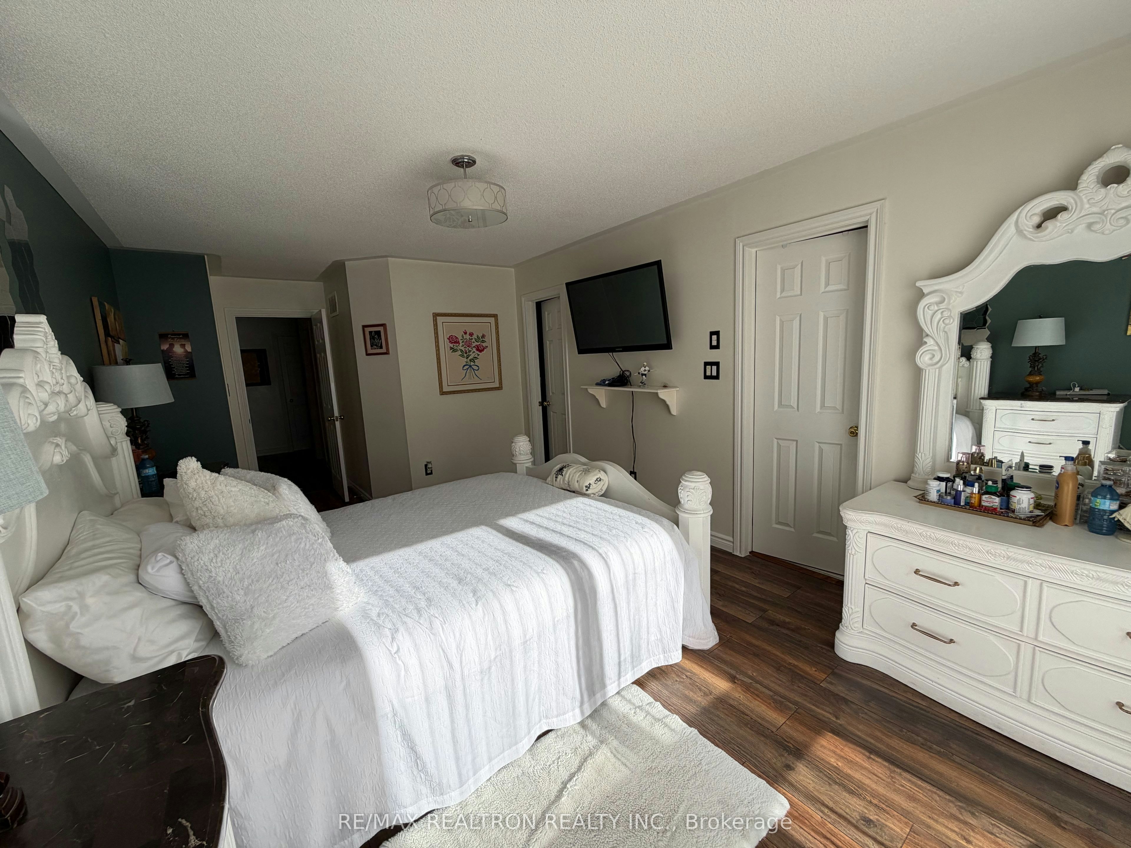46 Cloughley Drive, Barrie, ON, L4N 9T3 - 16