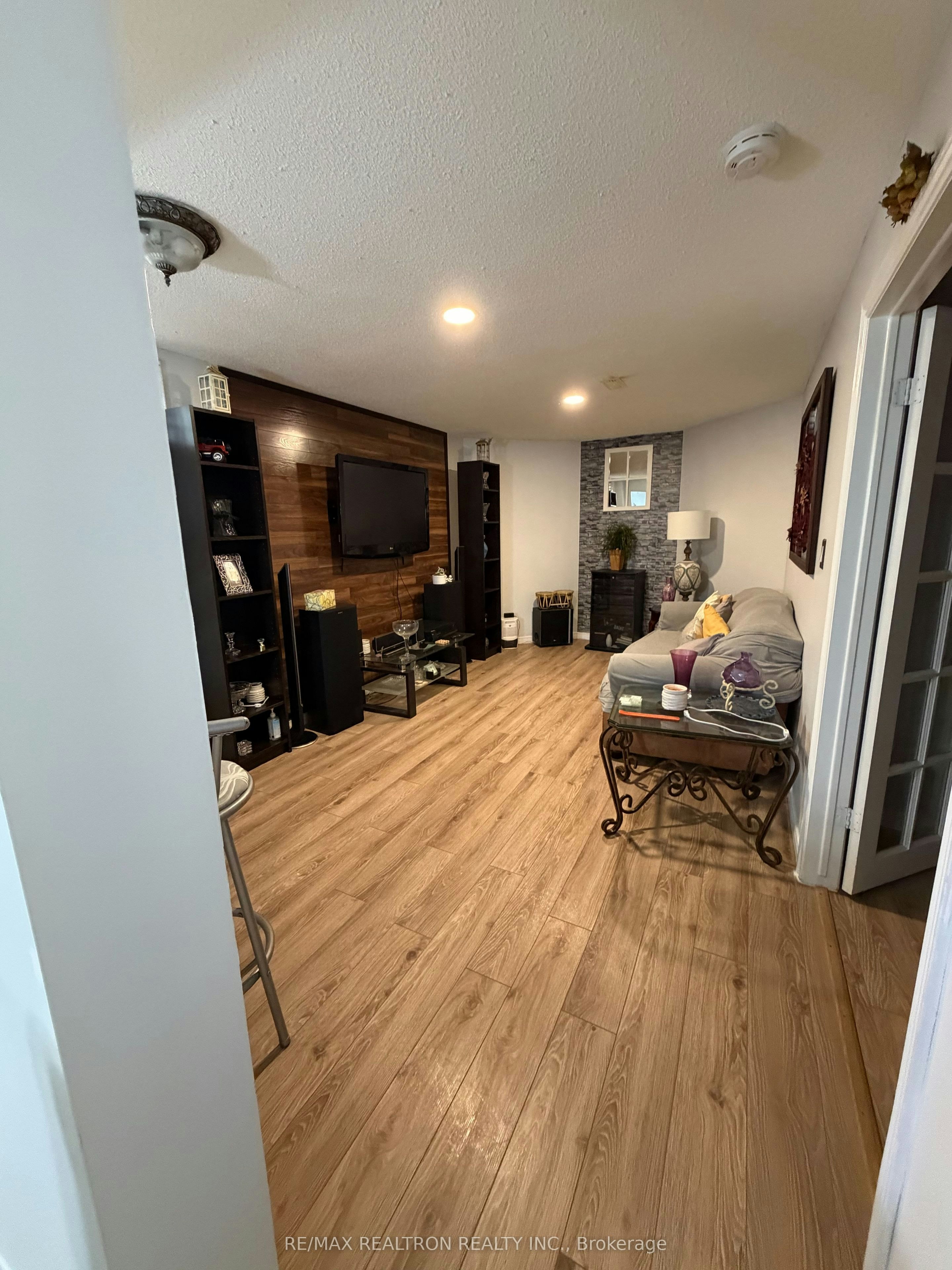 46 Cloughley Drive, Barrie, ON, L4N 9T3 - 21