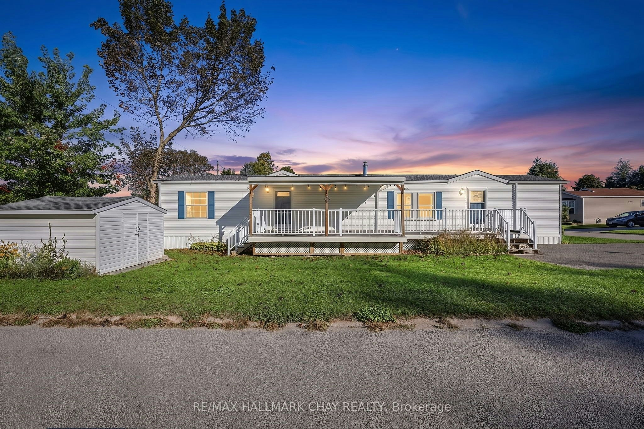 4041 Ash Crescent, Severn, ON, L3V 0V1