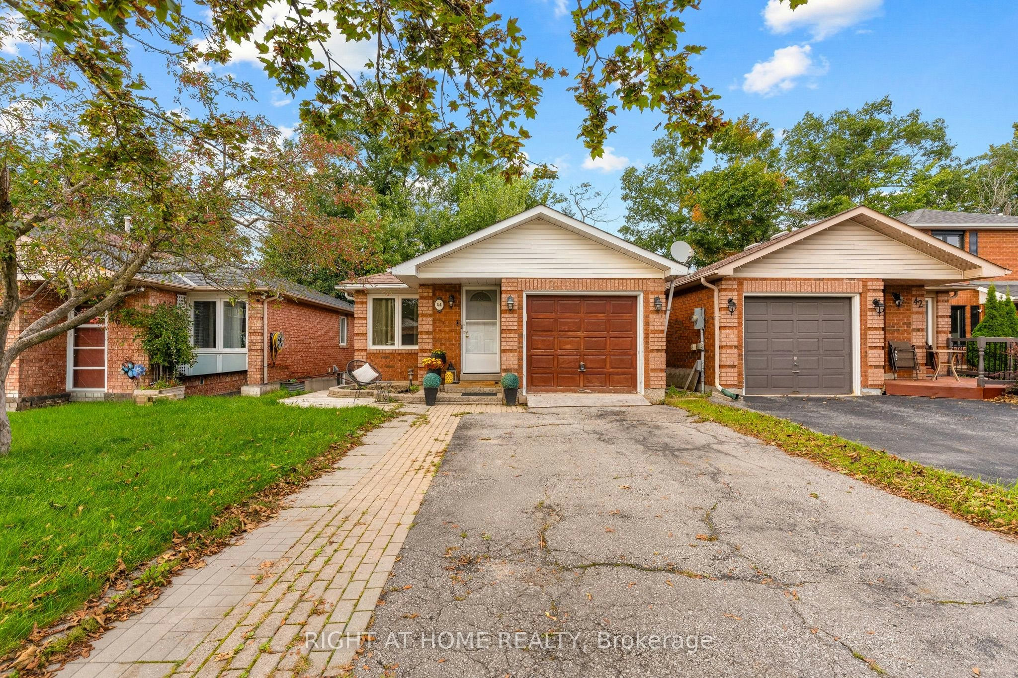 44 Ferguson Drive, Barrie, ON, L4N 7B5