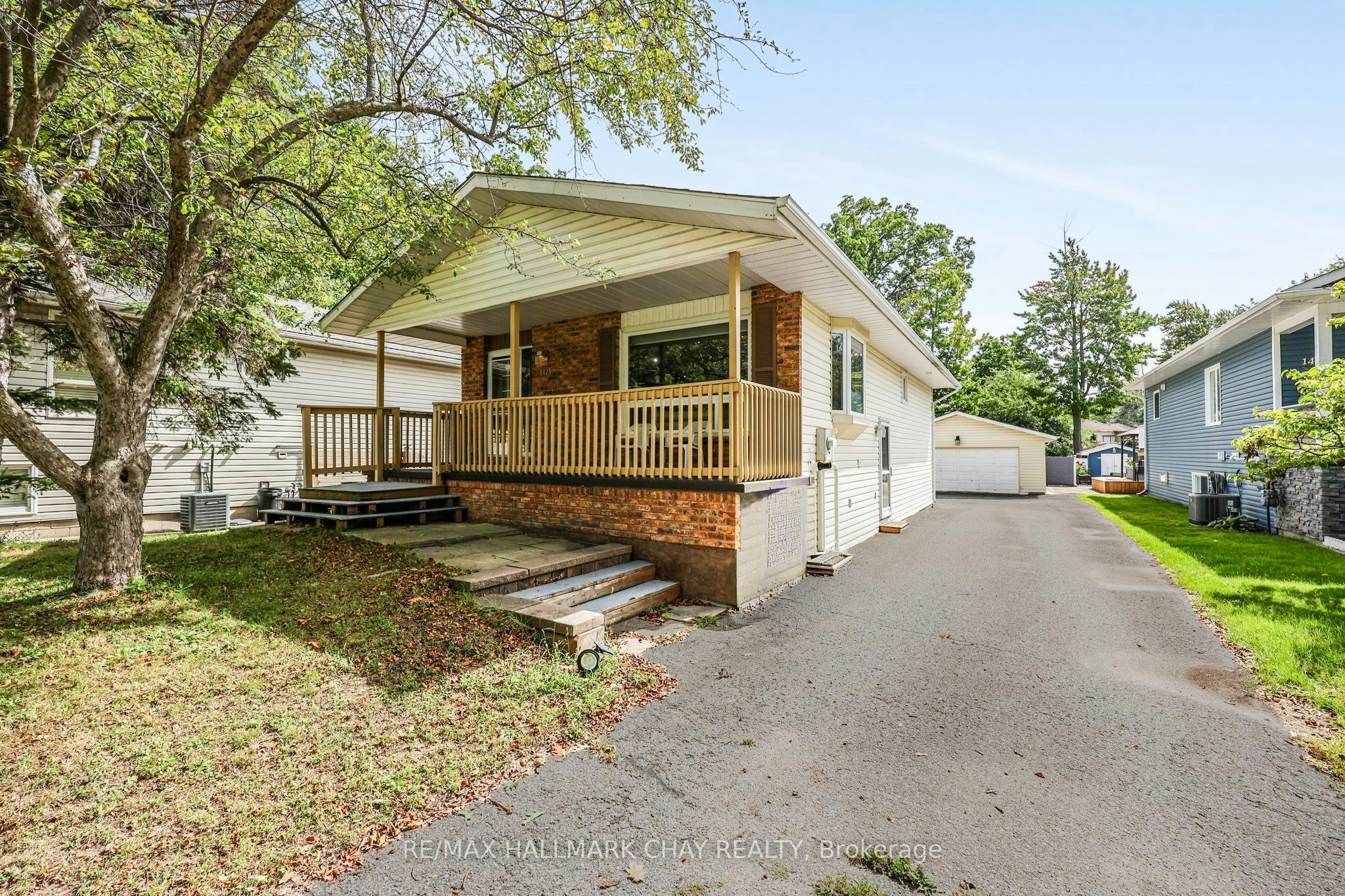 1475 River Road W, Wasaga Beach, ON, L9Z 2W5
