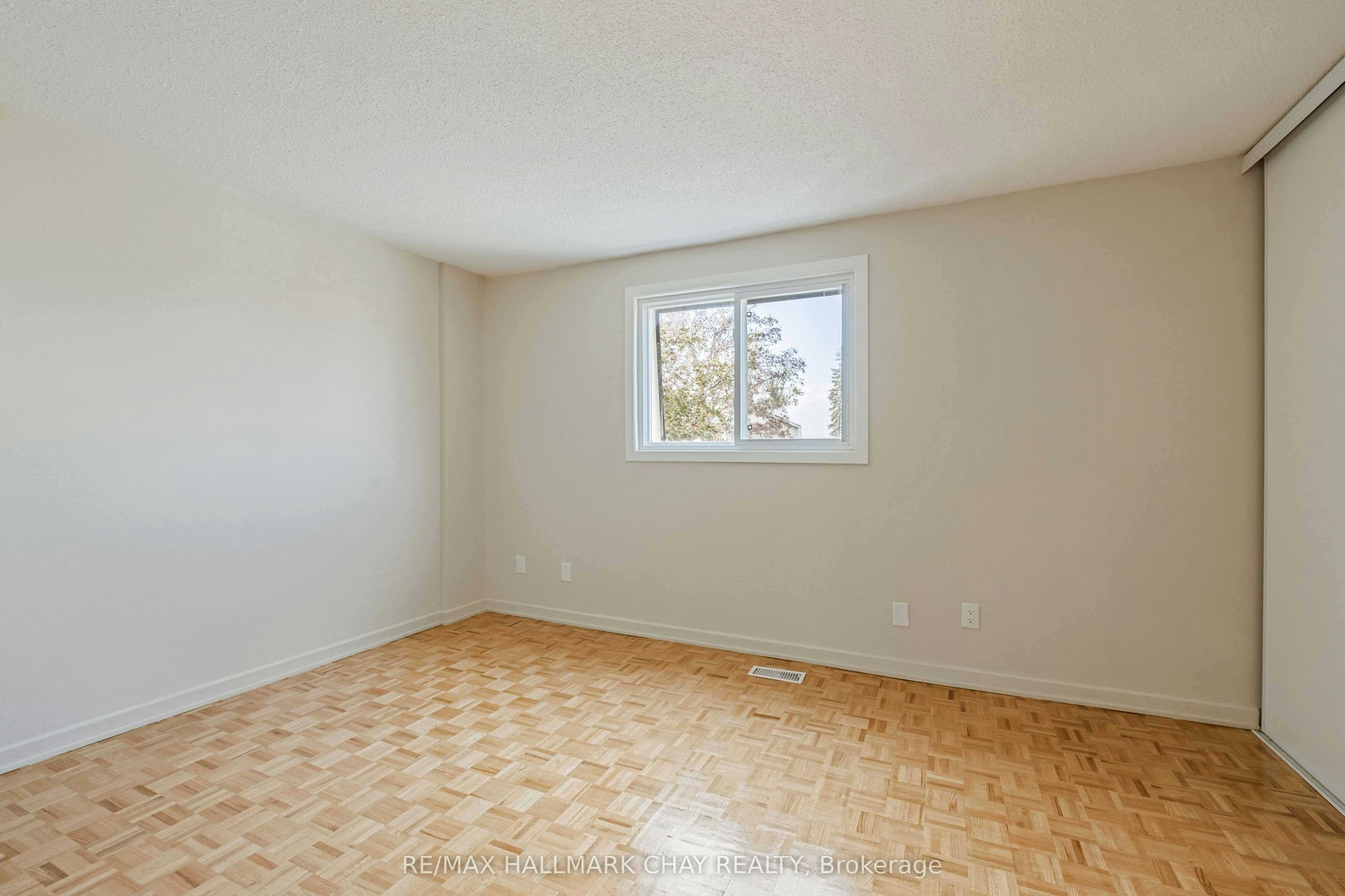 28-177 Bayview Drive, Barrie, ON, L4N 4Y6 - 12