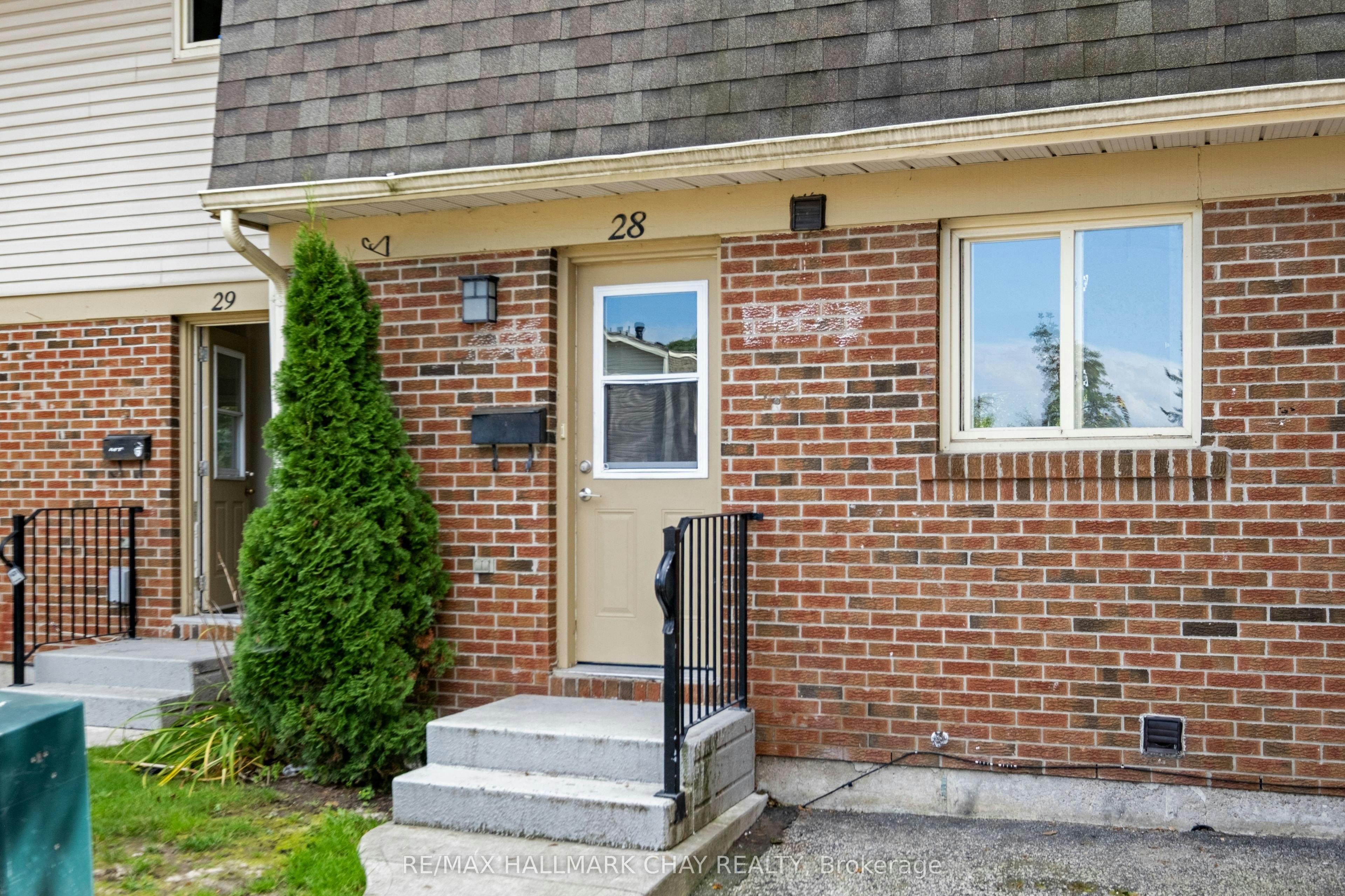 28-177 Bayview Drive, Barrie, ON, L4N 4Y6