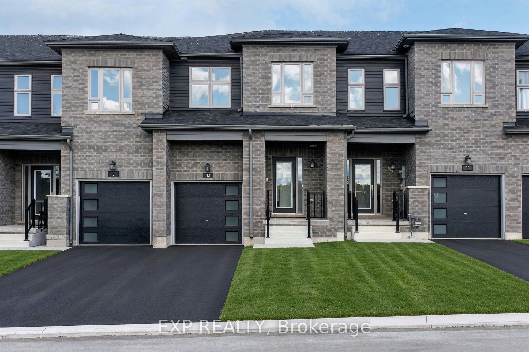 10 Mcaush Street, Barrie, ON, L9V 0V6