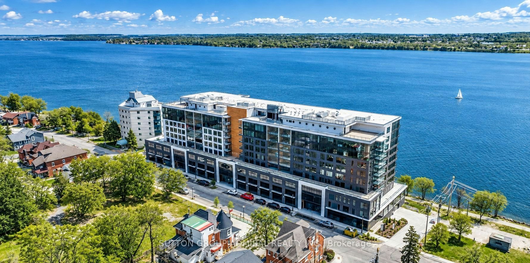 904-185 Dunlop Street E, Barrie, ON, L4M 0L7 - 2