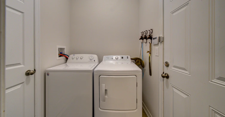 63 Silver Crescent, Collingwood, ON, L9Y 0G1 - 16