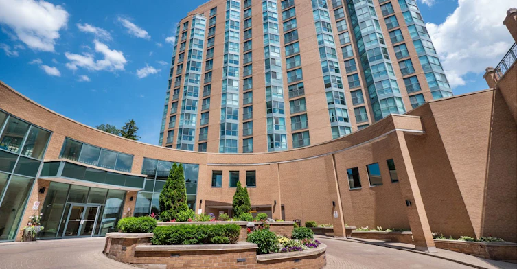 902-150 Dunlop Street E, Barrie, ON, L4M 6H1 - 29