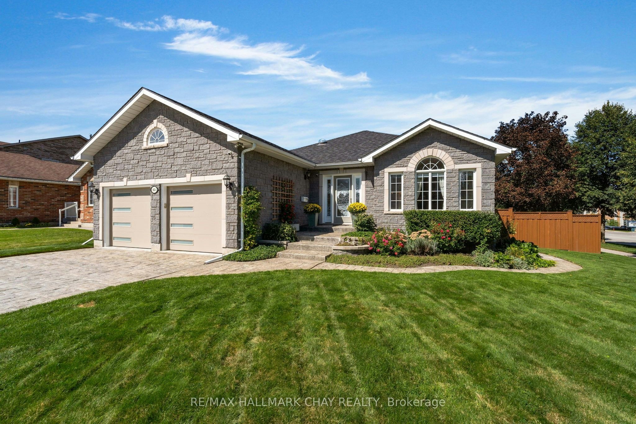 53 Brookfield Crescent, Barrie, ON, L4N 9R6