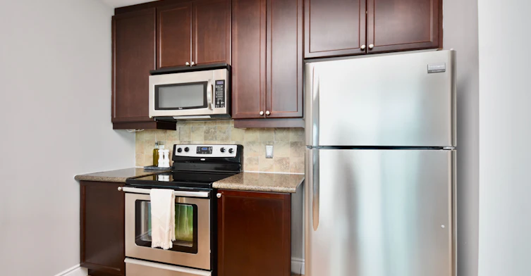 PH11-37 Ellen Street, Barrie, ON, L4N 6G2 - 5