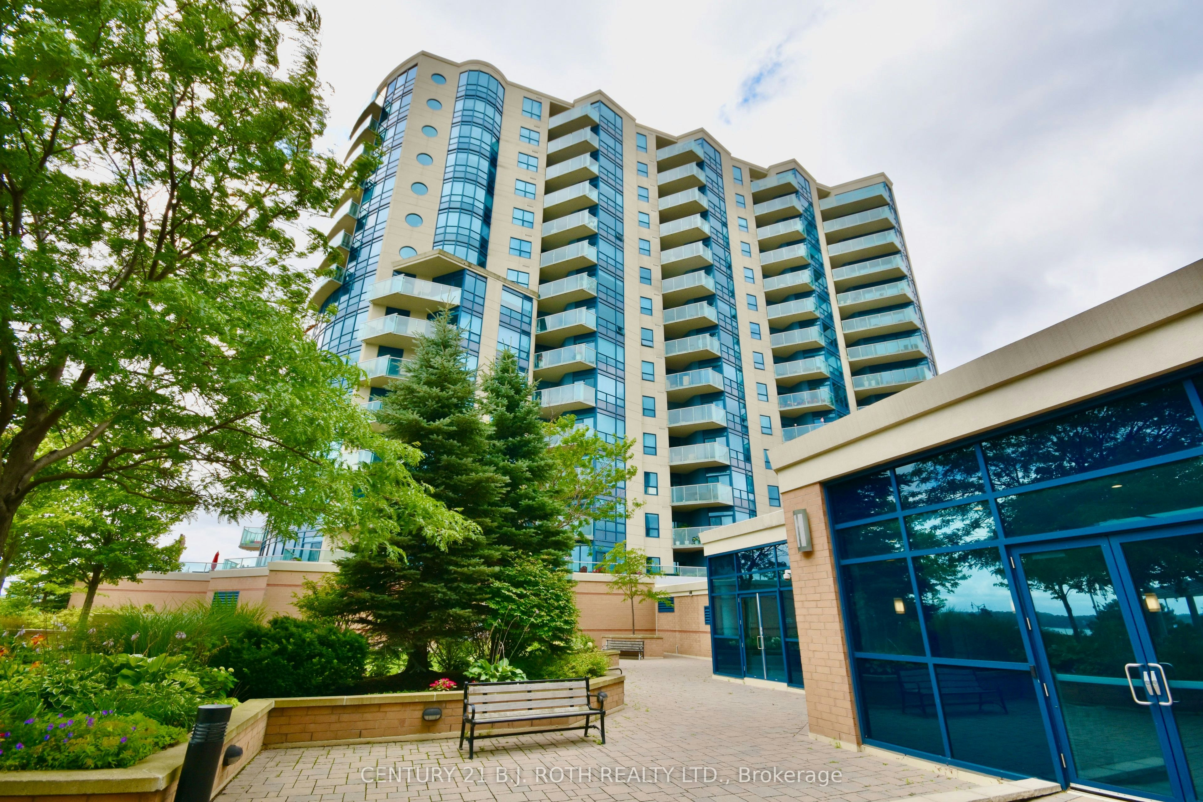 PH11-37 Ellen Street, Barrie, ON, L4N 6G2