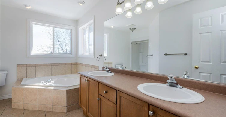 Main Floor-229 Sproule Drive, Barrie, ON, L4N 0P4 - 17