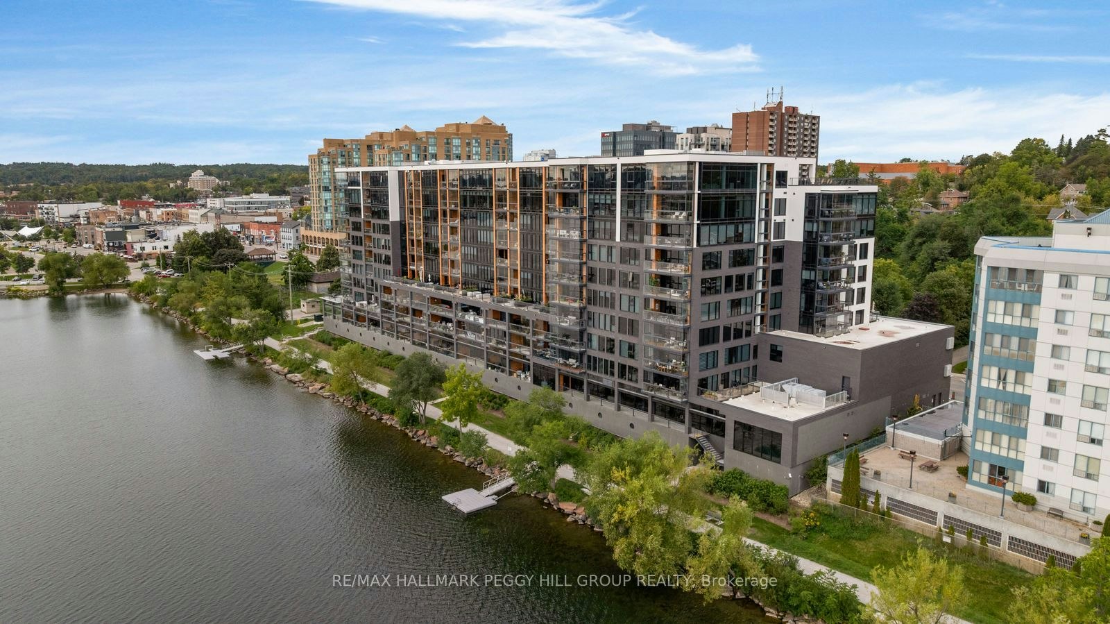 305-185 Dunlop Street E, Barrie, ON, L4M 0L7