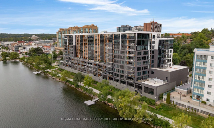 305-185 Dunlop Street E