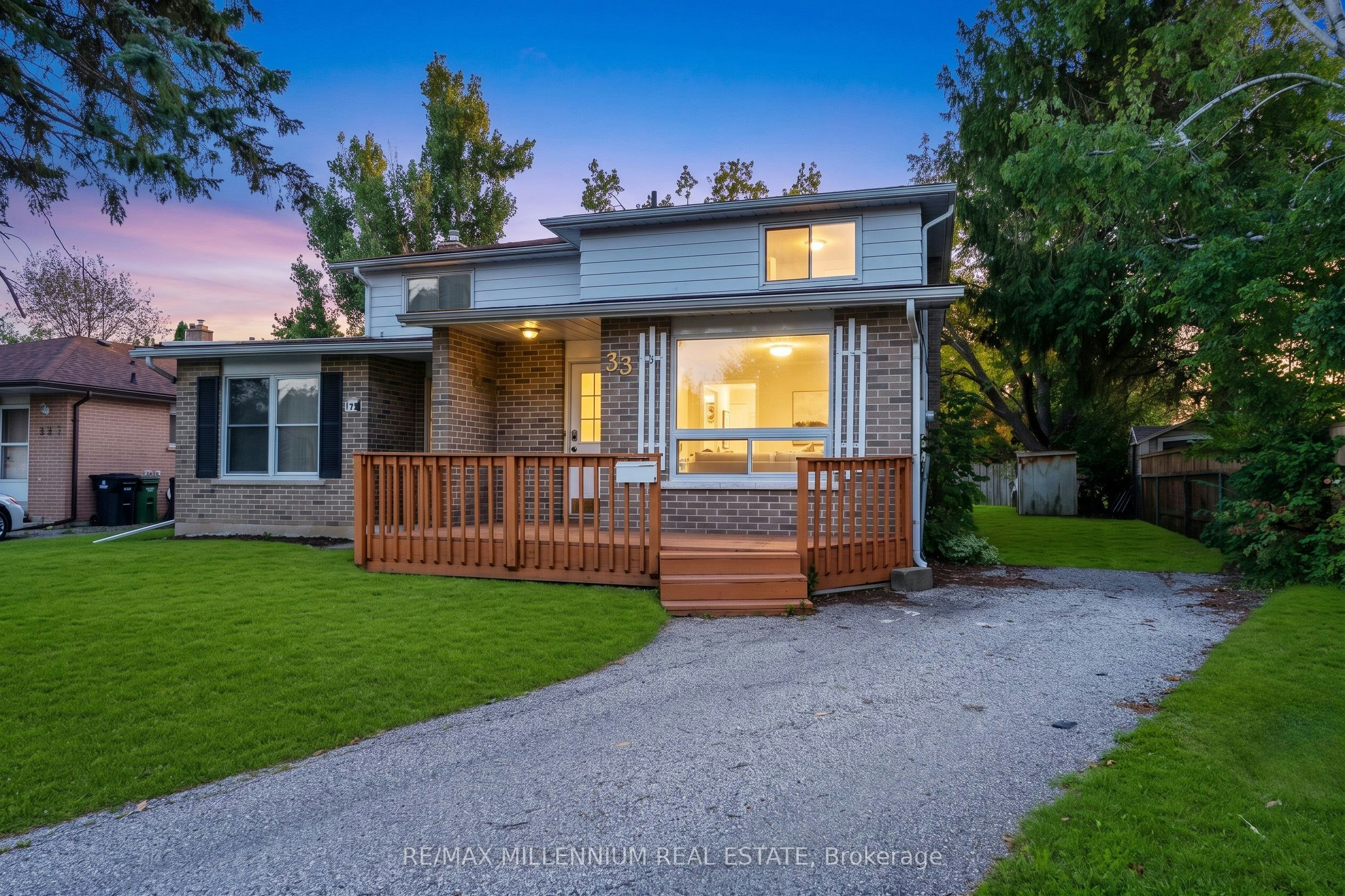 33B College Crescent, Barrie, ON, L4M 2W4