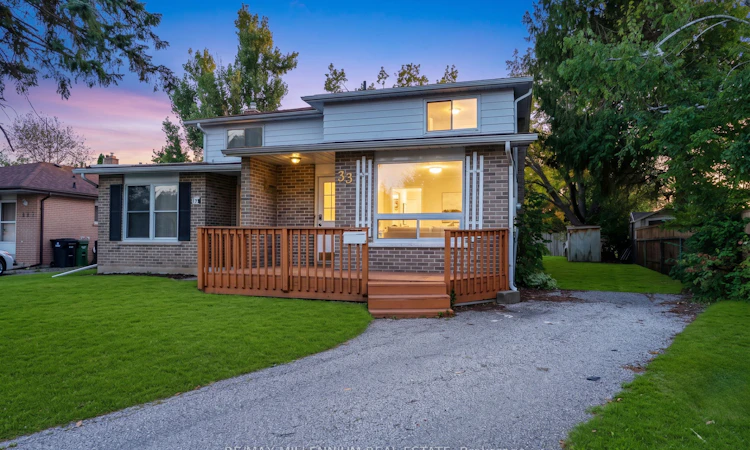 33B College Crescent