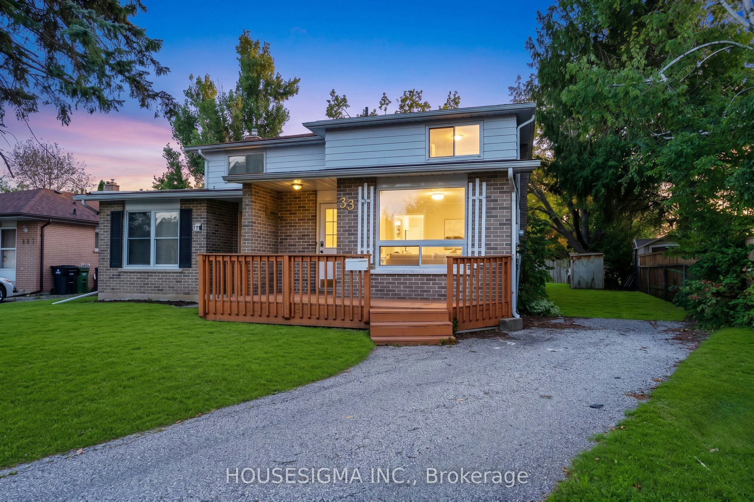 33B College Crescent, Barrie, ON, L4M 2W4