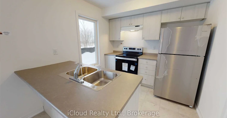 58 Brown Bear Street, Barrie, ON, L9J 0H8 - 4
