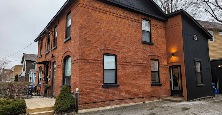 22 St. Paul Street, Collingwood, ON, L9Y 3N9 - 2