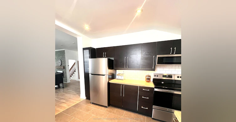 22 St. Paul Street, Collingwood, ON, L9Y 3N9 - 11