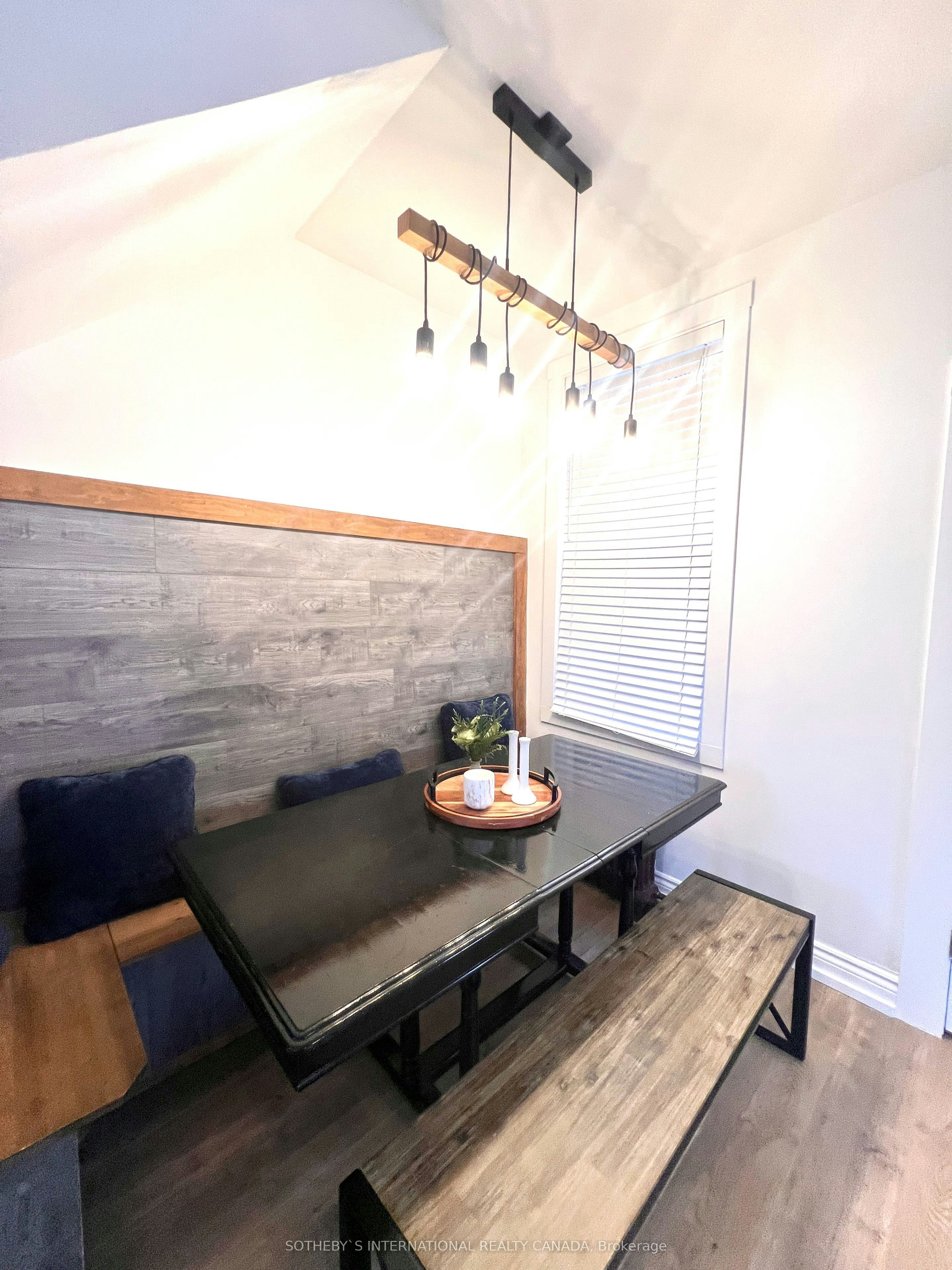 22 St. Paul Street, Collingwood, ON, L9Y 3N9 - 10