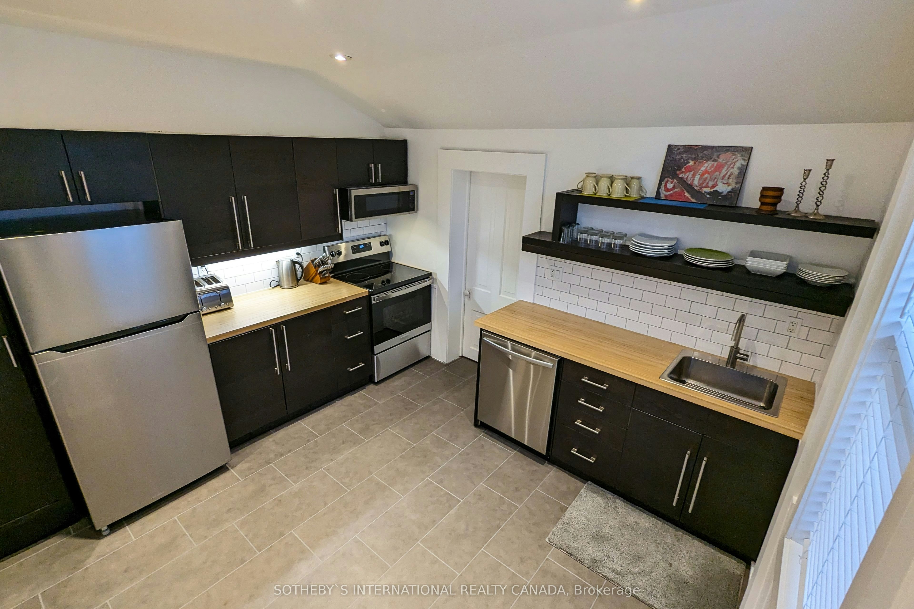 22 St. Paul Street, Collingwood, ON, L9Y 3N9 - 13