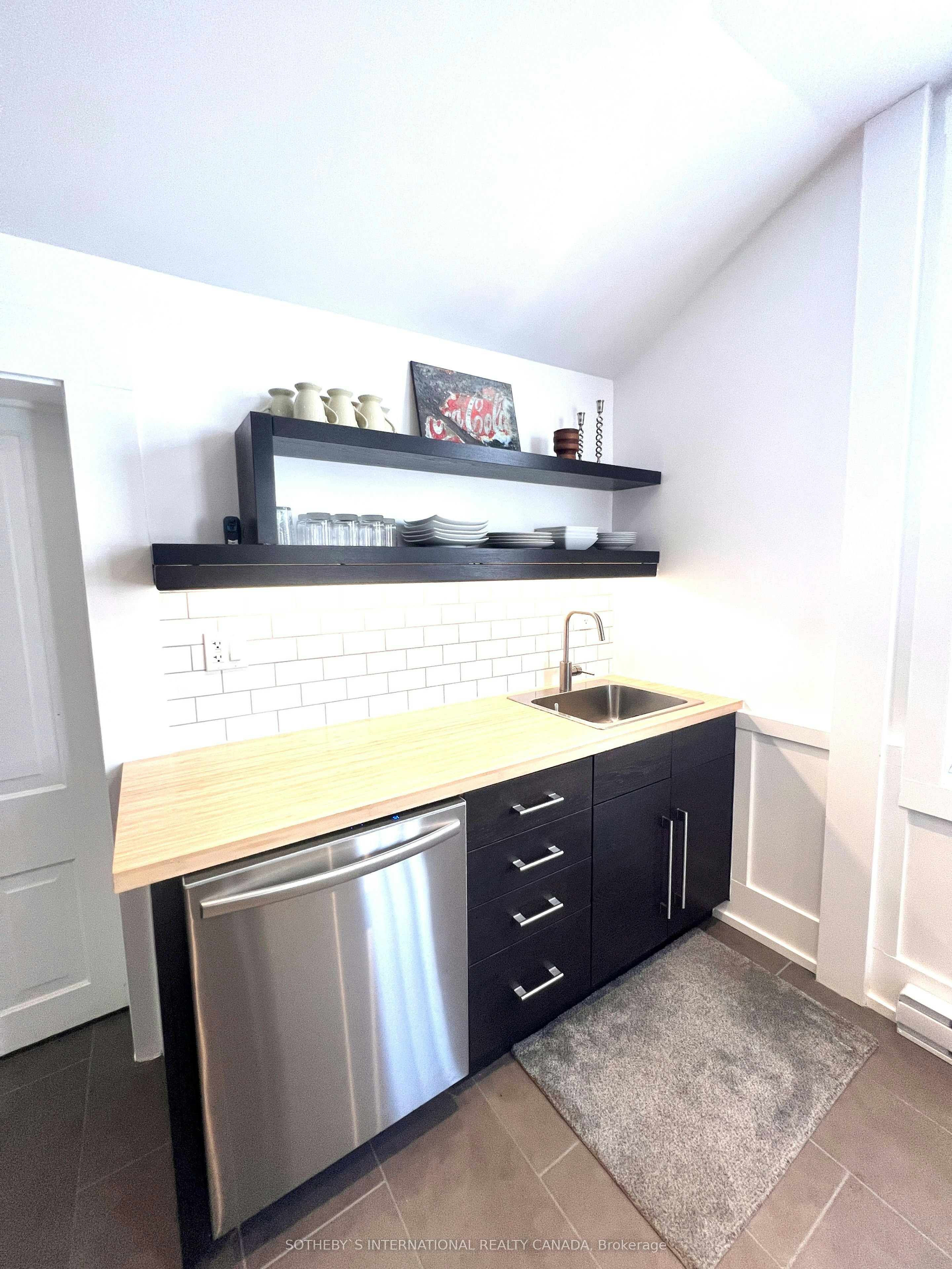 22 St. Paul Street, Collingwood, ON, L9Y 3N9 - 15