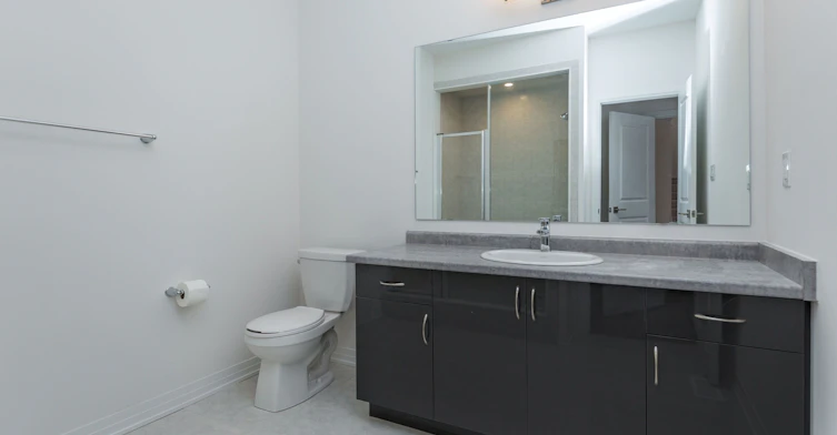 3041 Sandy Acres Avenue, Severn, ON, L3V 8P9 - 9