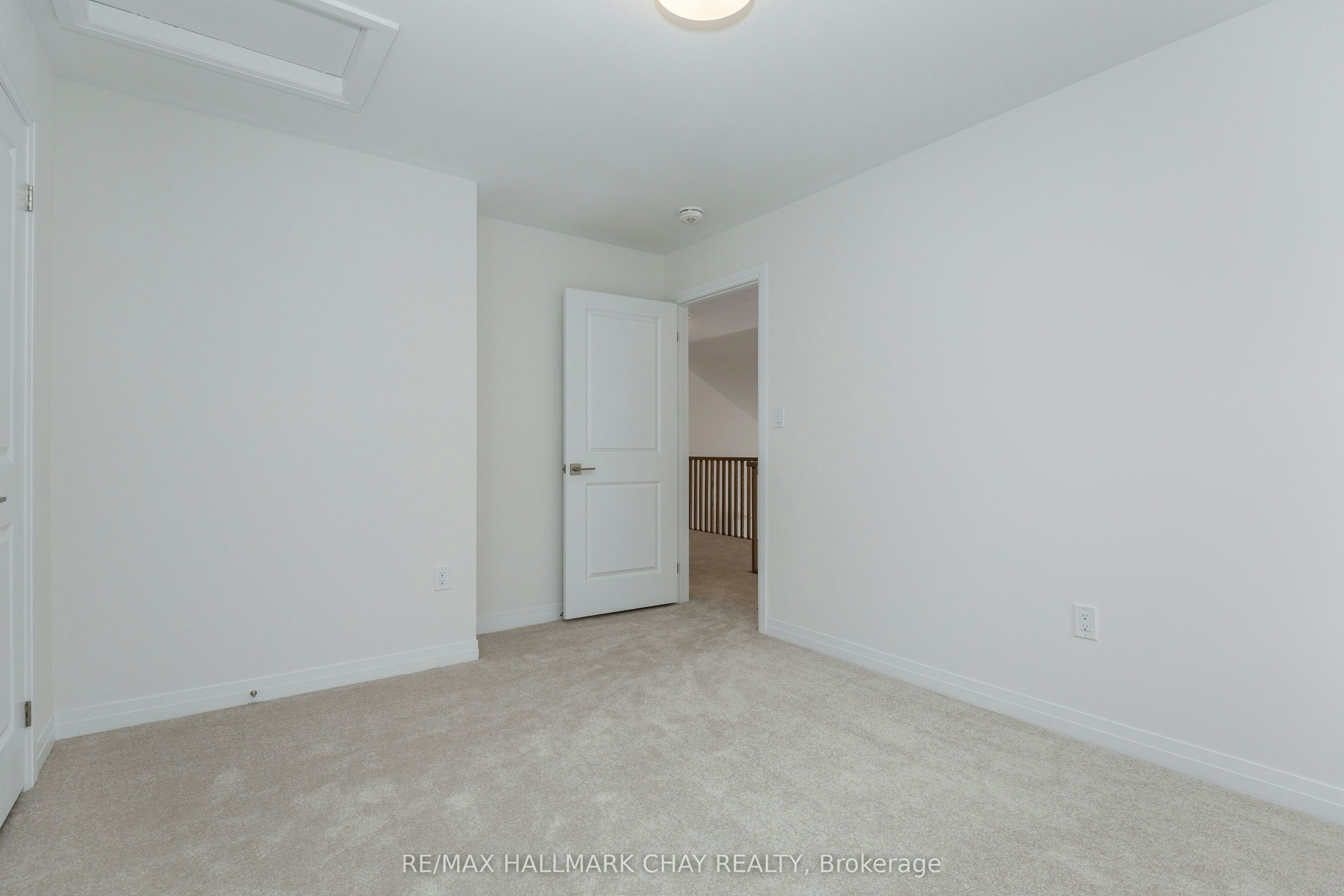 3041 Sandy Acres Avenue, Severn, ON, L3V 8P9 - 21