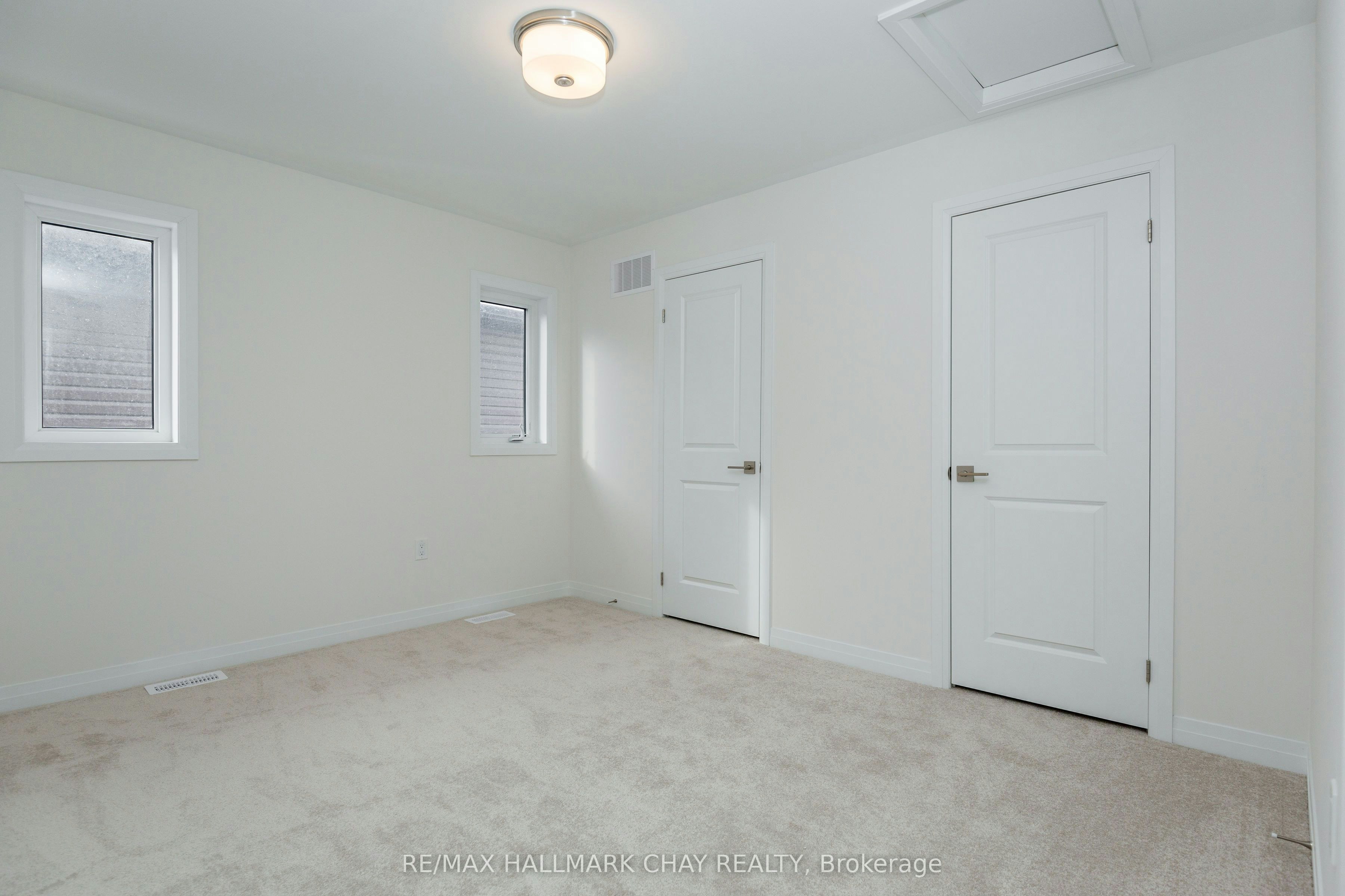 3041 Sandy Acres Avenue, Severn, ON, L3V 8P9 - 20
