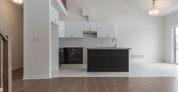 3041 Sandy Acres Avenue, Severn, ON, L3V 8P9 - 17