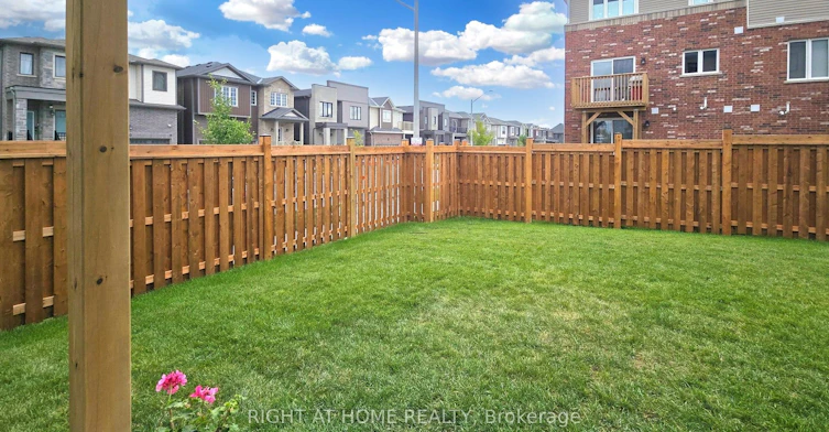 1 Pumpkin Corner Crescent, Barrie, ON, L9J 0T5 - 16