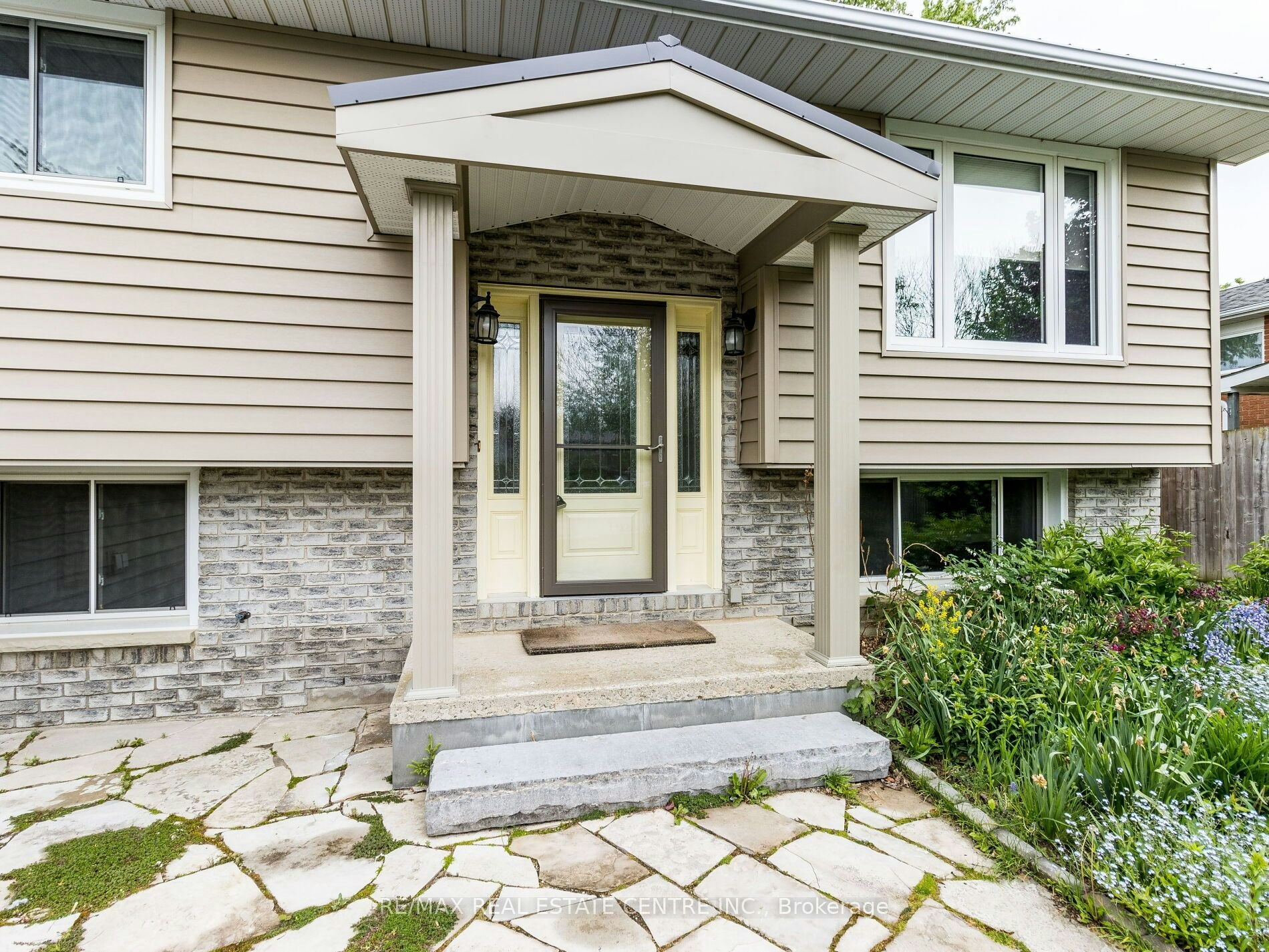 28 Teskey Court, Collingwood, ON, L9Y 4R9 - 4
