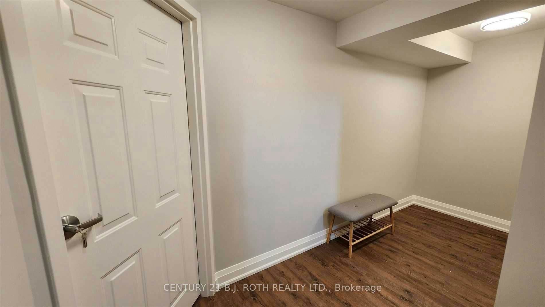 Lower-300 Cundles Road W, Barrie, ON, L4N 7C9 - 2
