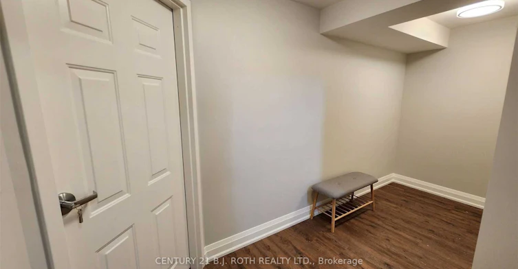 Lower-300 Cundles Road W, Barrie, ON, L4N 7C9 - 2