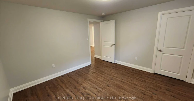 Lower-300 Cundles Road W, Barrie, ON, L4N 7C9 - 9