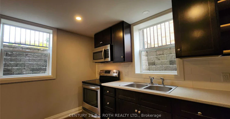 Lower-300 Cundles Road W, Barrie, ON, L4N 7C9 - 5