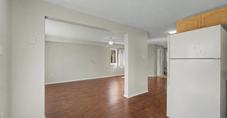 24 Dunsmore Lane, Barrie, ON, L4M 7A1 - 6