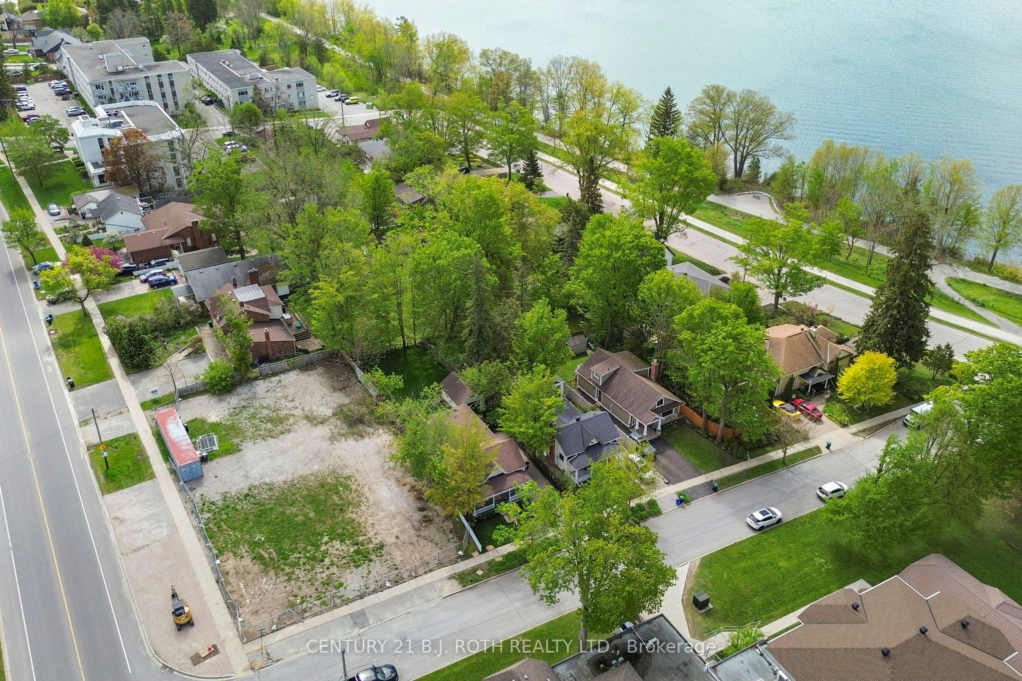 193 Blake Street, Barrie, ON, L4M 1K6