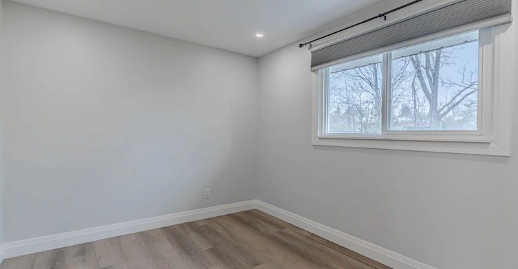 Upper-20 Ottaway Avenue, Barrie, ON, L4M 2W7 - 12