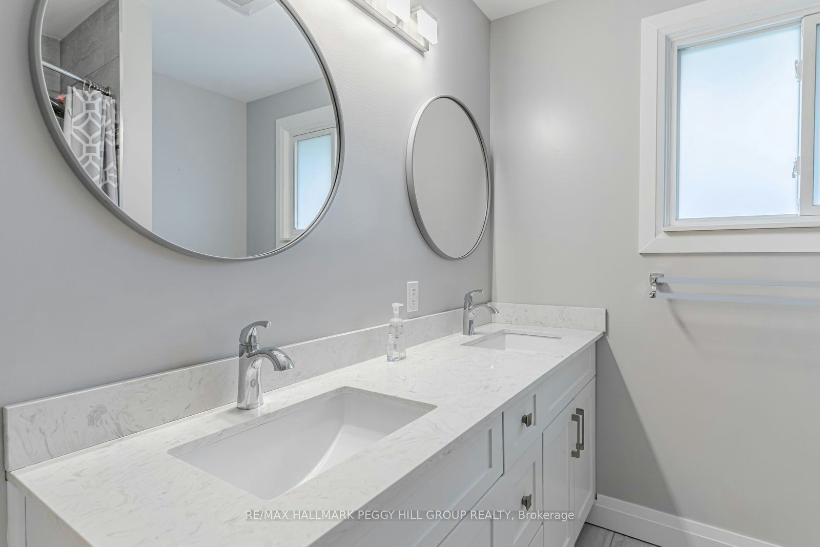 Upper-20 Ottaway Avenue, Barrie, ON, L4M 2W7 - 18