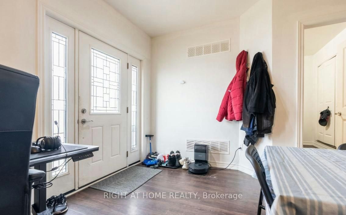 180 Blake Street, Barrie, ON, L4M 1K3 - 9