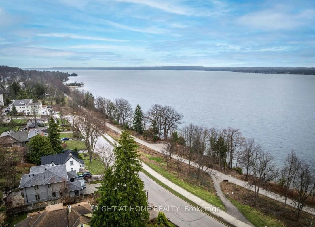180 Blake Street, Barrie, ON, L4M 1K3 - 4
